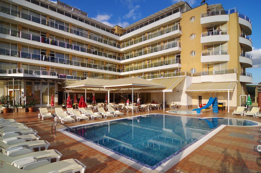 Hotel Plamena Palace Primorsko Ngoại thất bức ảnh